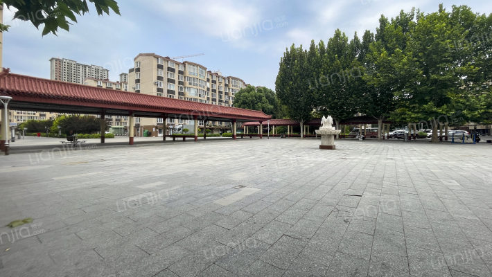 津狮花园外景图