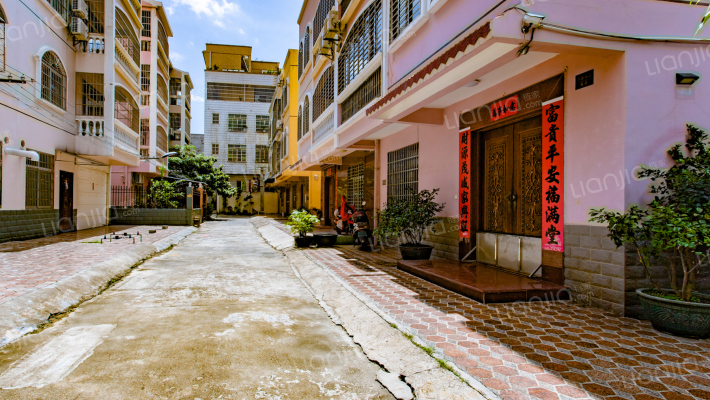 泰盛小区外景图