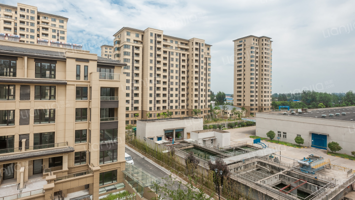 盛世孔雀城外景图