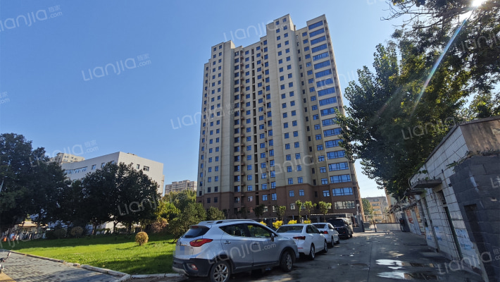 武警医院外景图