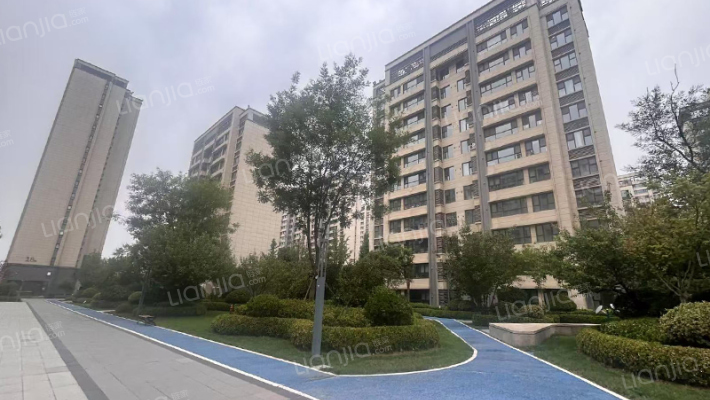 中南樾府外景图