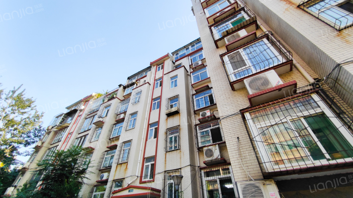 东方花园晨曦苑外景图