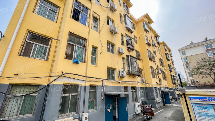 泰安交运集团第七宿舍外景图