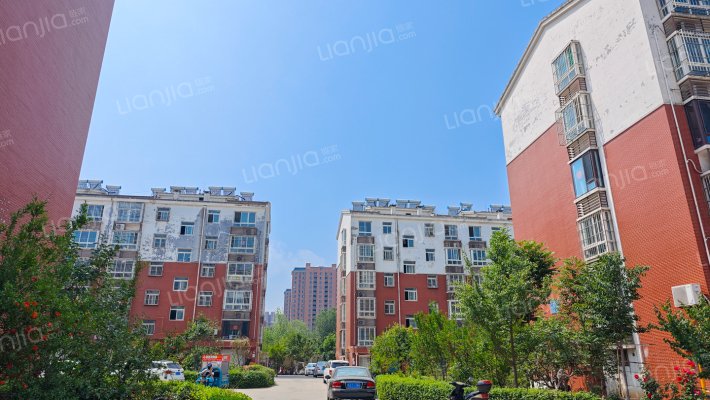 明四隆福家园外景图