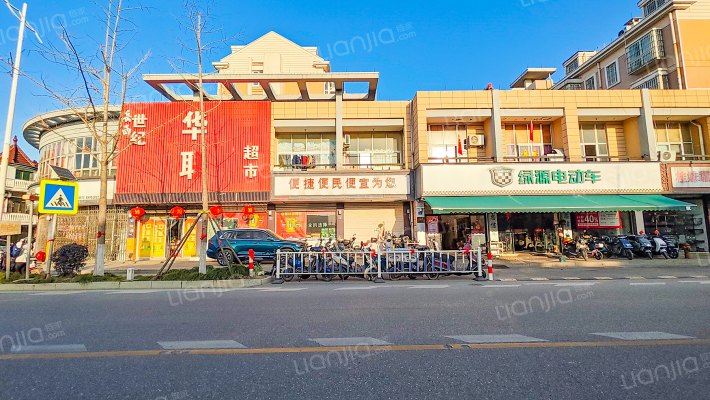 粮管所宿舍外景图