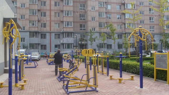 半壁店新村外景图