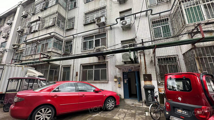 健康旅馆宿舍外景图