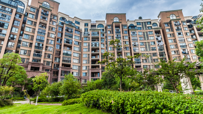 中航城·波西塔诺外景图