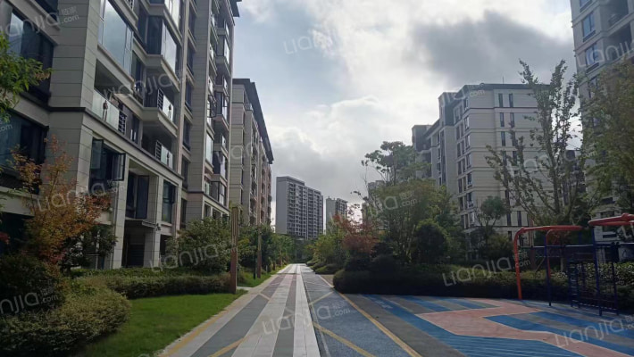 中骏临栖云府外景图