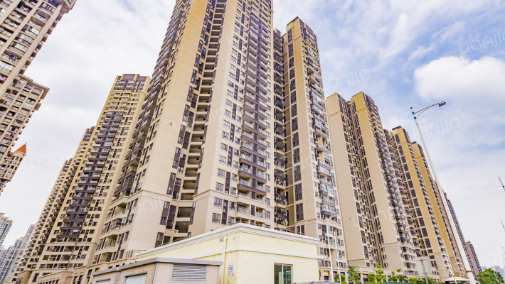 金地珑悦外景图