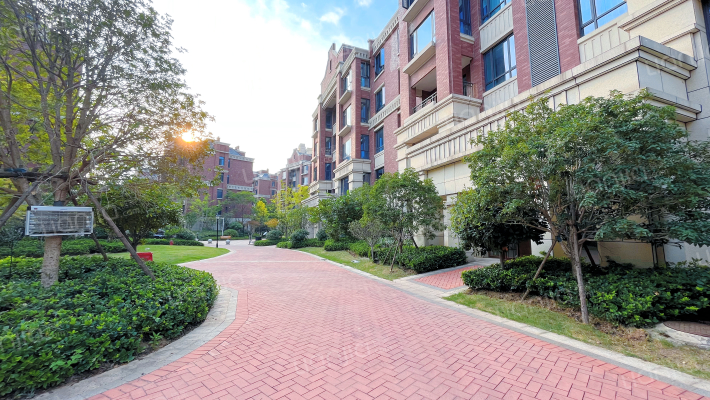 鹏湖湾十二墅外景图