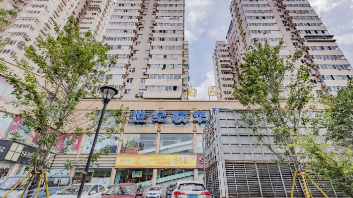 南國大厦外景图