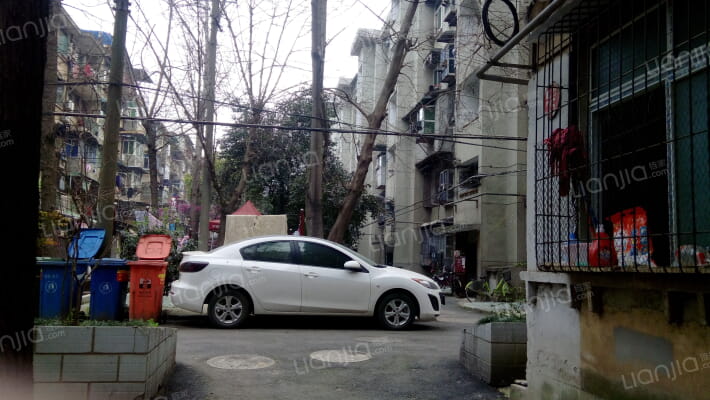 杨园街电力新村社区外景图