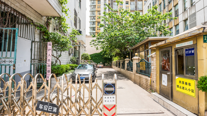 星火大楼外景图