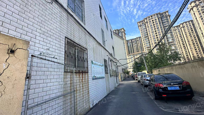 木材公司宿舍外景图