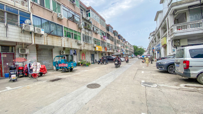 水果批发市场小区外景图