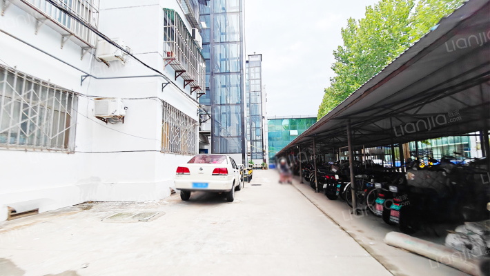 温泉路交警宿舍外景图