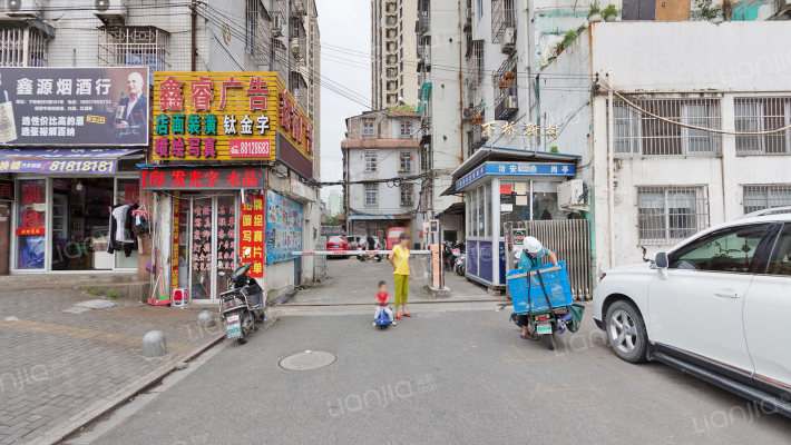 下桥新村外景图