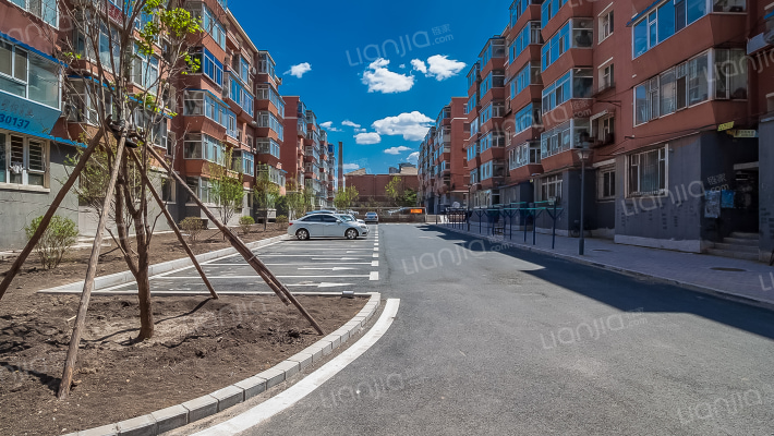 吉林省行政学院家属院外景图