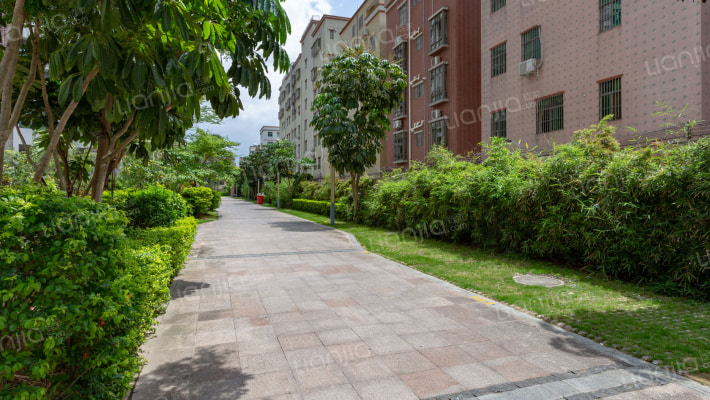 府河名居外景图