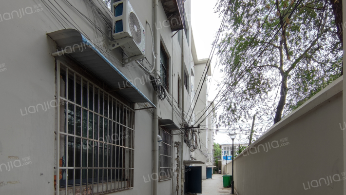 西坡北街8号院外景图