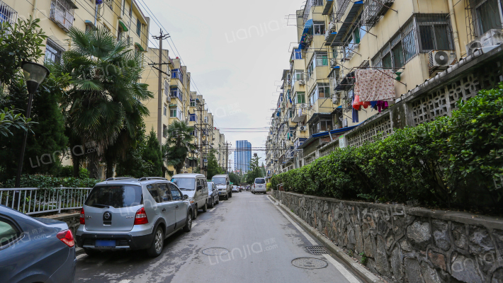 青阳新村外景图