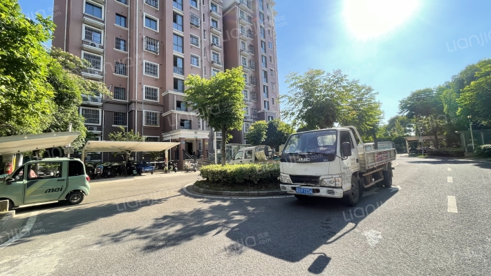 仓基花苑外景图