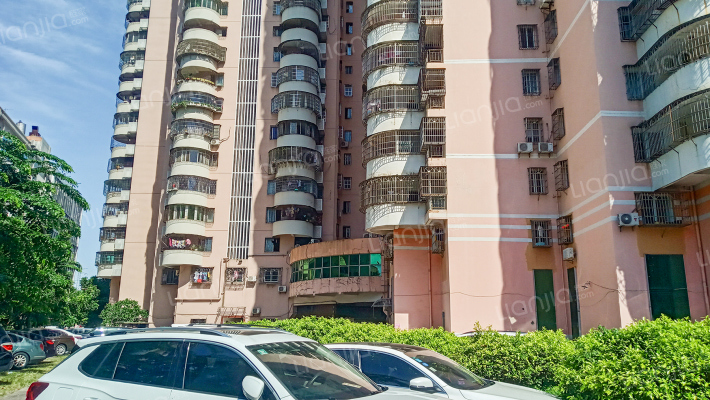 国托公寓外景图