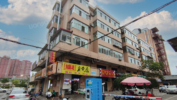 银河公寓外景图