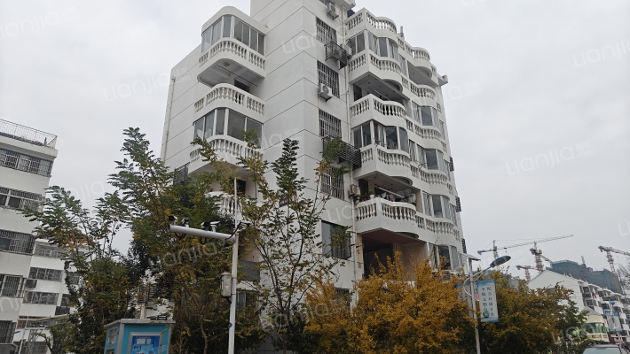 荟苑小区外景图