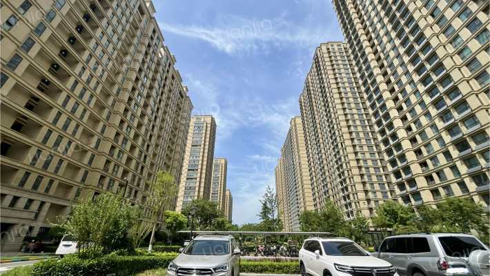 山东高速绿城玉兰花园外景图