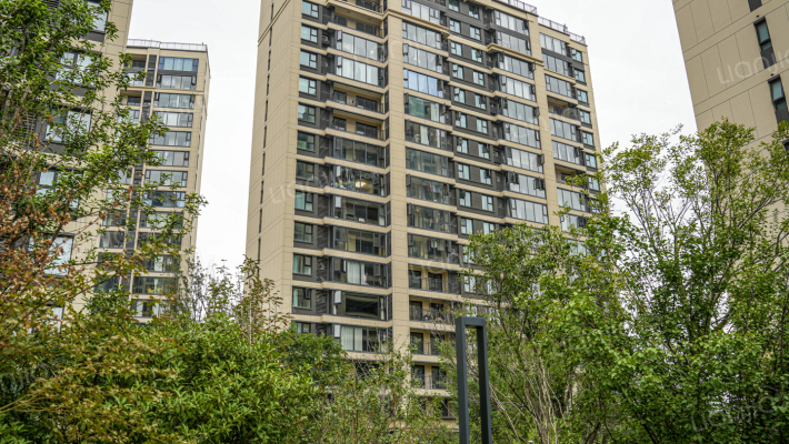 绿都青云赋春晓苑外景图