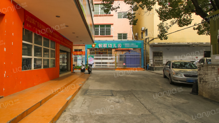 桥头牌坊农行宿舍外景图