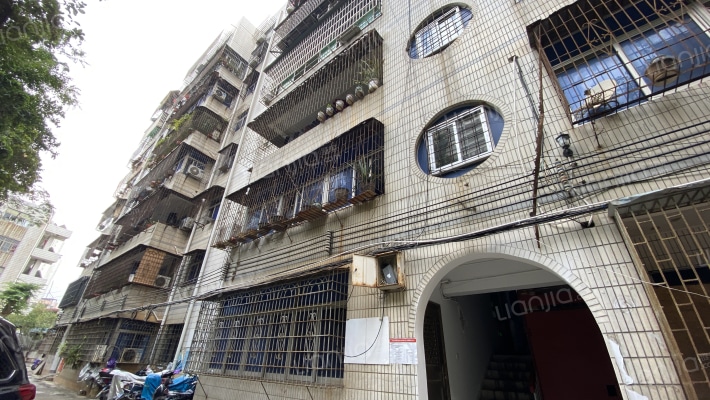 汽工贸小区外景图