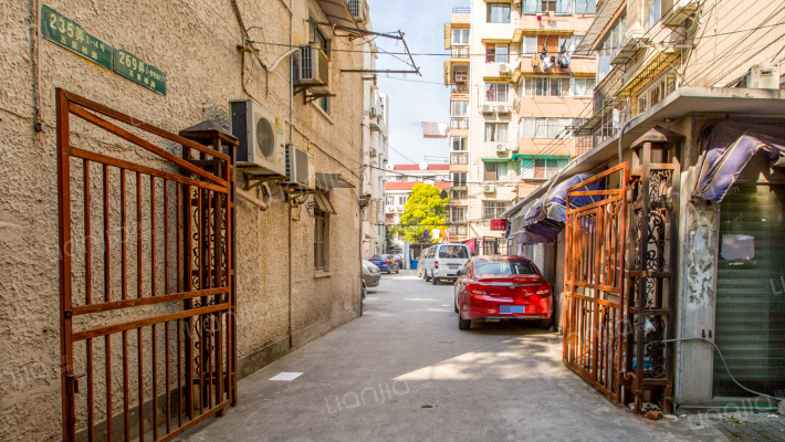 安佳公寓外景图