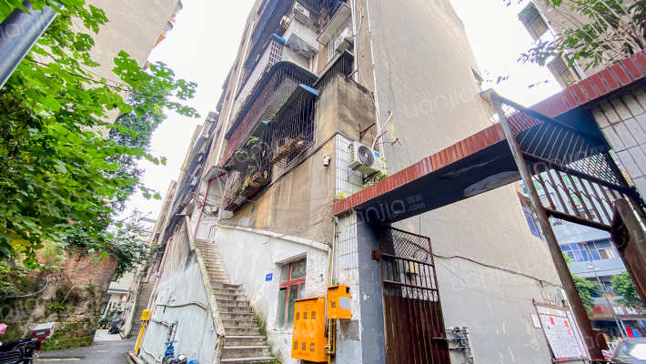 璧铜路36号外景图