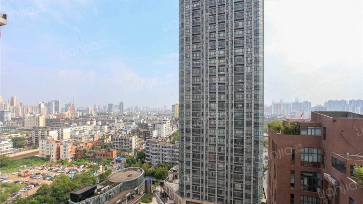 智通悦蓝山外景图