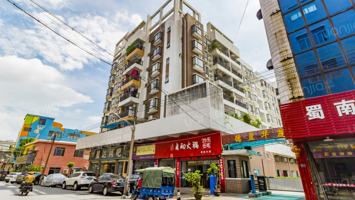 德盈华庭外景图