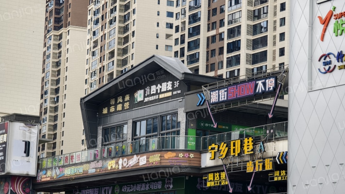 宁乡吾悦广场外景图