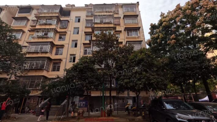 东湖小区外景图