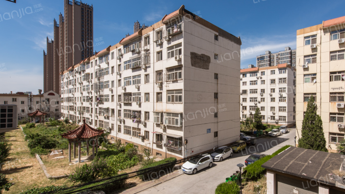 雷捷小区外景图