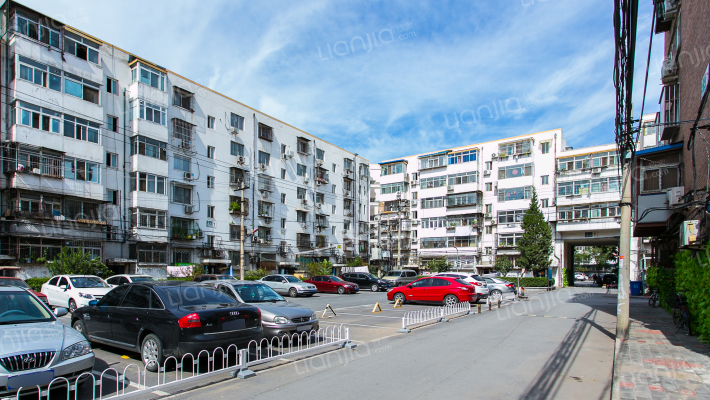 角门13号院外景图