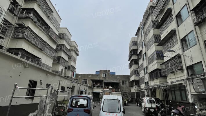 东方宾馆家属院外景图