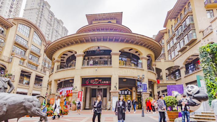 西班牙风情街外景图