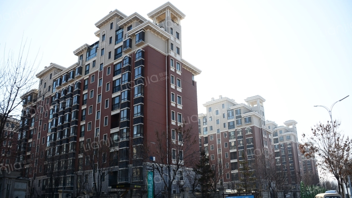 紫金山庄外景图