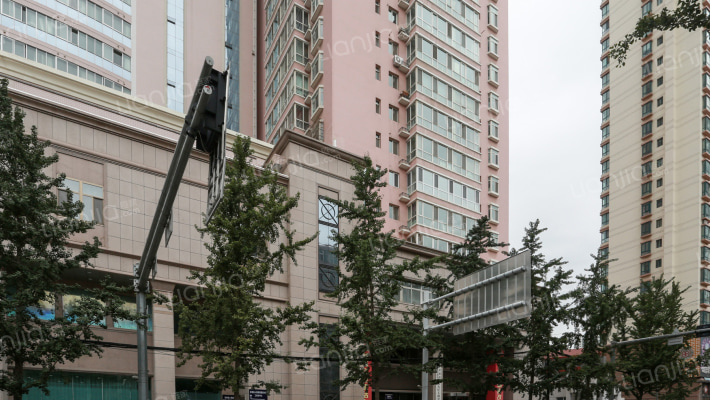 驻省工商局家属院外景图