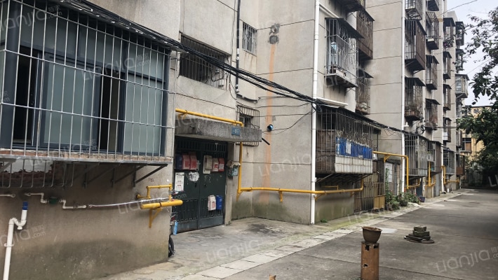 盐业公司大院外景图