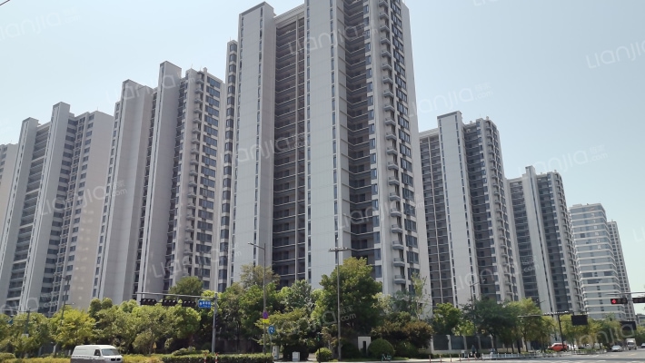 江山云樾南府外景图