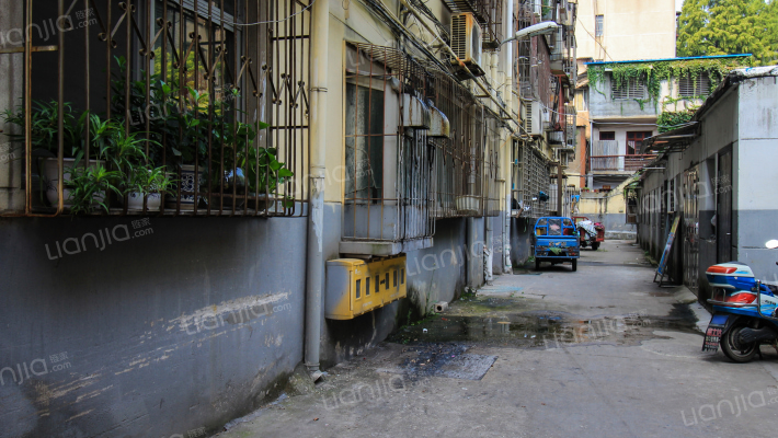 利民公寓1外景图