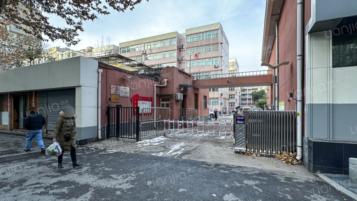 第二十一离职干部休养所四号院外景图